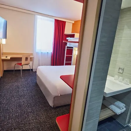 Hotel Kyriad Eco - Ferrand Estaing Clermont-Ferrand