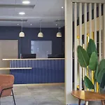 Kyriad Eco - Ferrand Estaing Hotel 2*