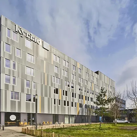 Kyriad Eco - Ferrand Estaing 2*