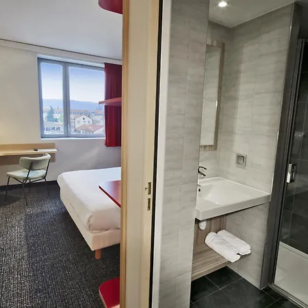 Kyriad Eco - Ferrand Estaing Hotel Clermont-Ferrand