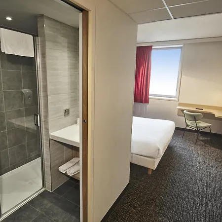 Hotel Kyriad Eco - Ferrand Estaing Clermont-Ferrand