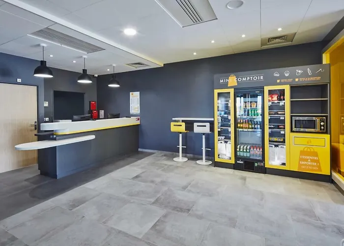 Kyriad Eco - Ferrand Estaing Отель 2*